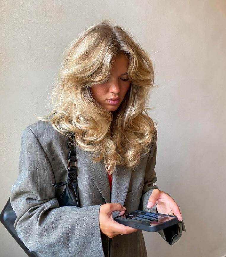  Isfenirana kosa Matilde Djerf jedan je od vodećih trendova na društvenim mrežama. 