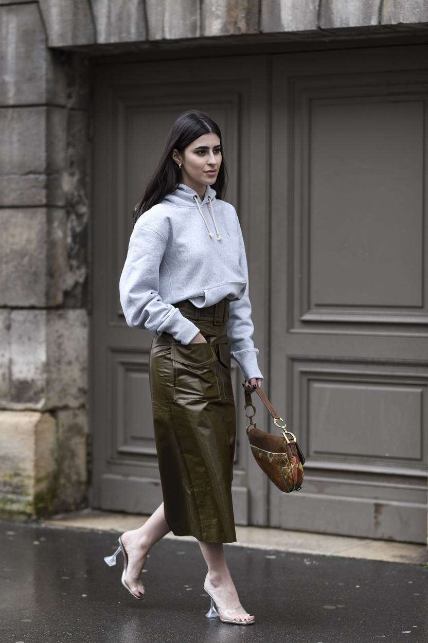  modna kombinacija na nedelji mode u parizu 