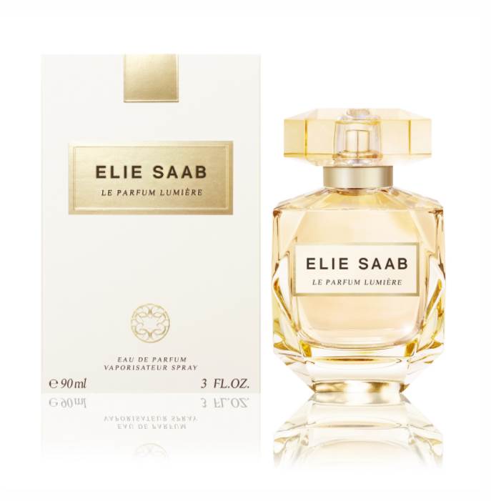  Elie Saab Le Parfum Lumiere je jedan od najboljih parfema u 2021. godini. 