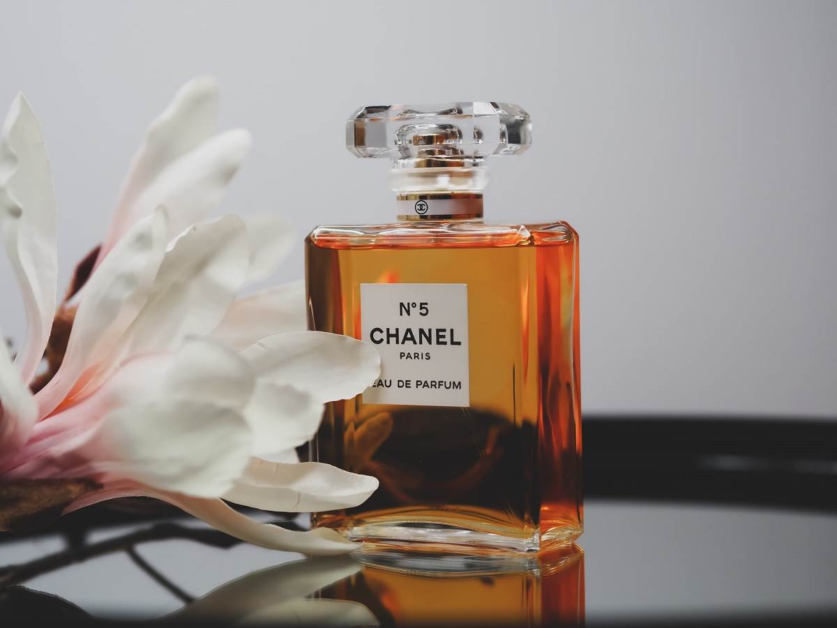  Chanel N°5 Eau de Parfum je klasik koji ćete obožavati. 