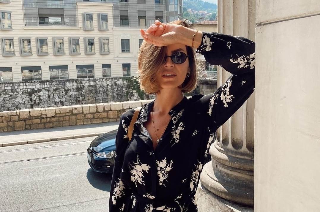  Influenserka Erna Saljević svoje pratioce oduševljava svojim modnim stilom. 
