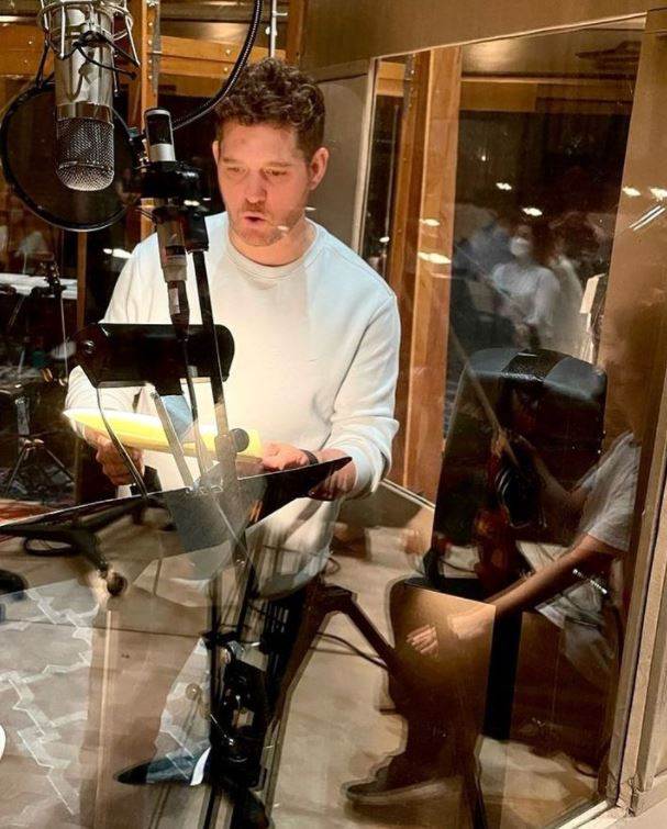 Majkl Buble bio je jedan od najpopularnijih kanadskih pevača. Majkl Buble bio je jedan od najpopularnijih kanadskih pevača.