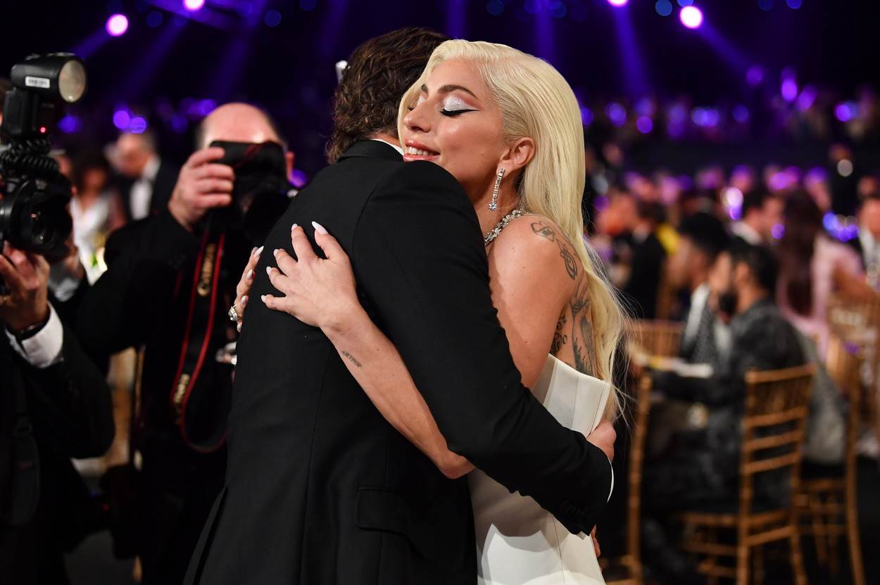  Ledi Gaga i Bredli su dobri prijatelji, barem tako tvrde. 