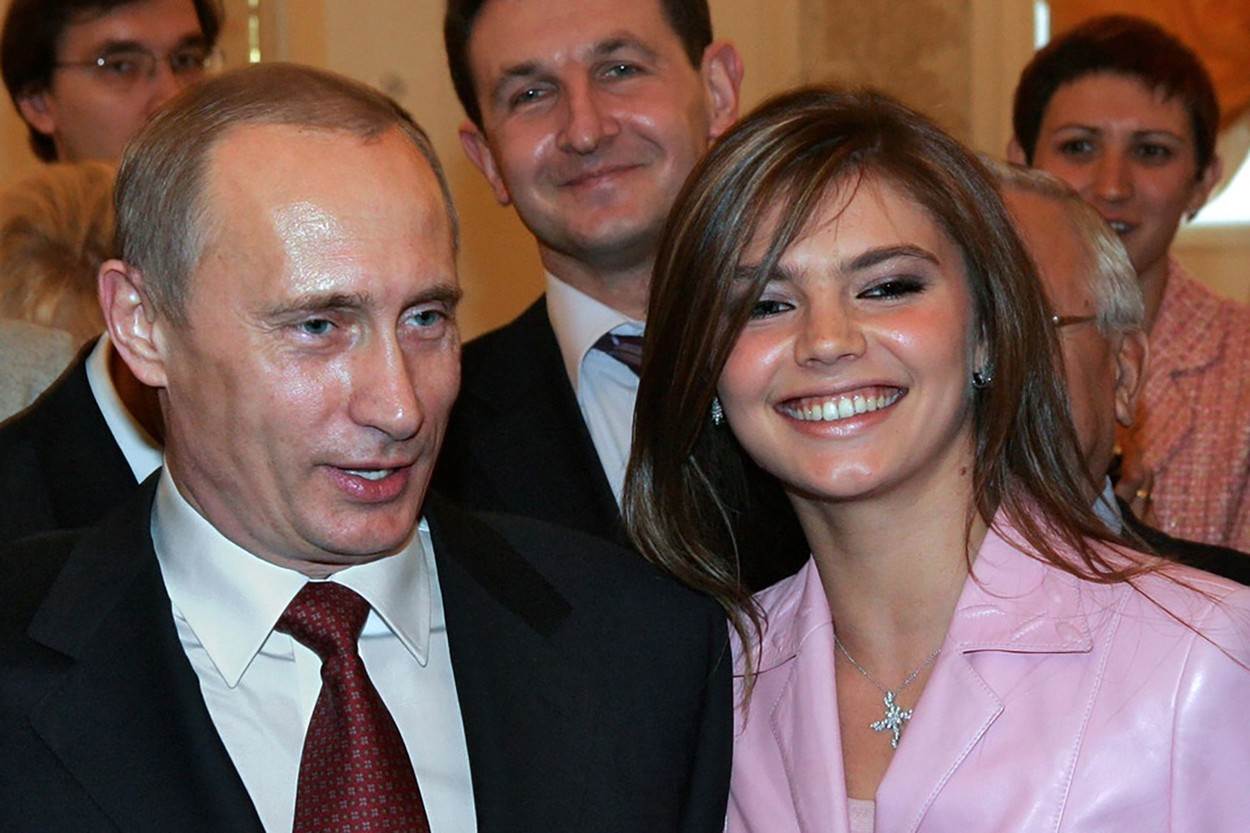  Alina kabajeva je navodna Putinova ljubavnica. 