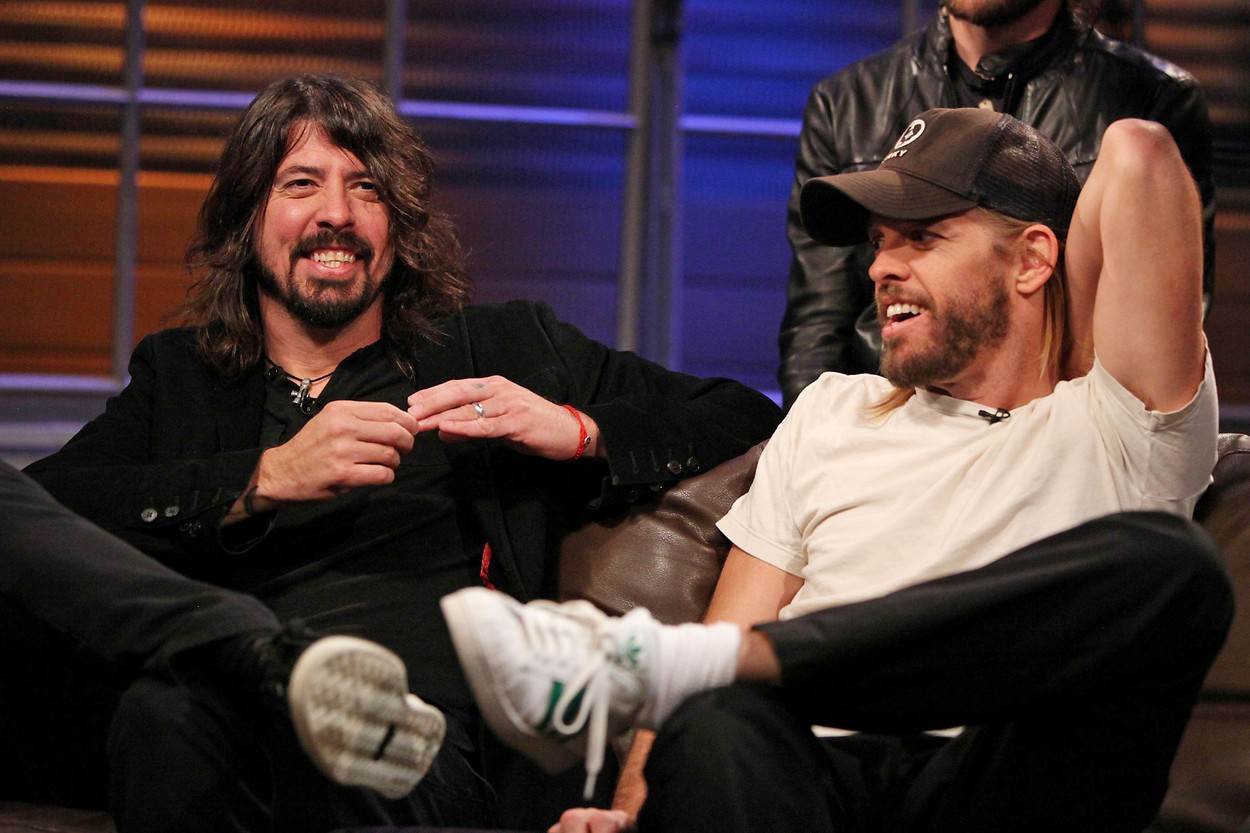  Bubnjar benda Foo Fighters pronađen je mrtav u 50. godini života. 
