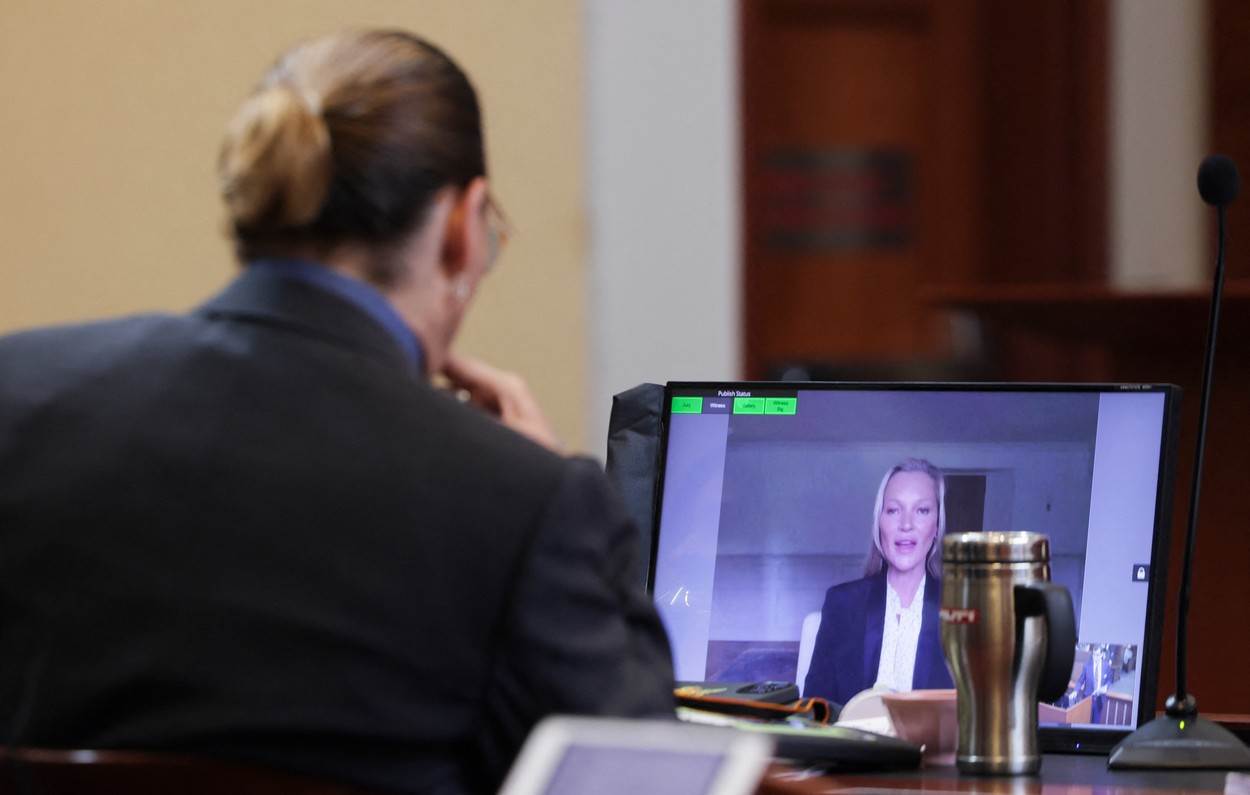  Kejt Mos svedočila je na suđenju Džonija Depa i Amber Herd. 