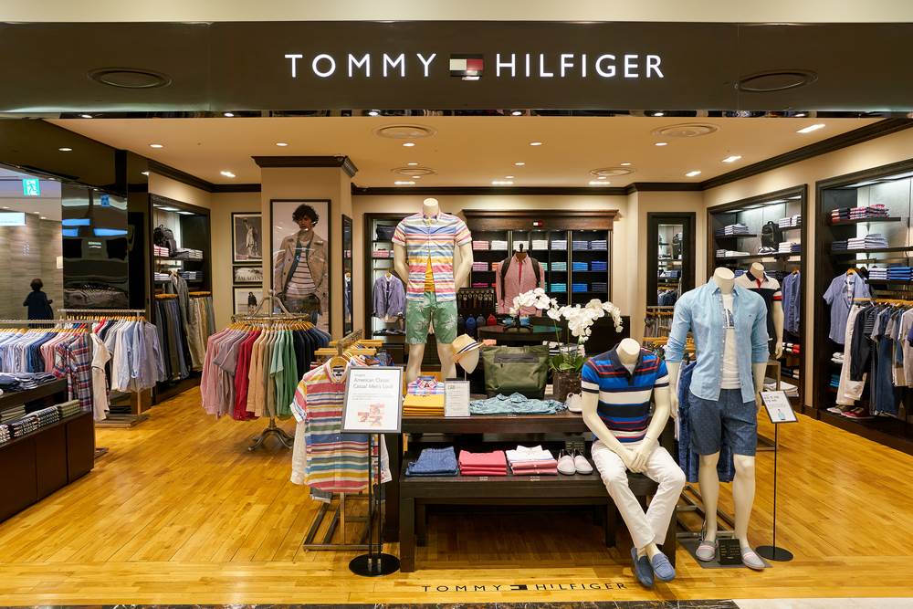  Mnogi zbog trača nisu kupovali odeću Tomija Hilfigera. 