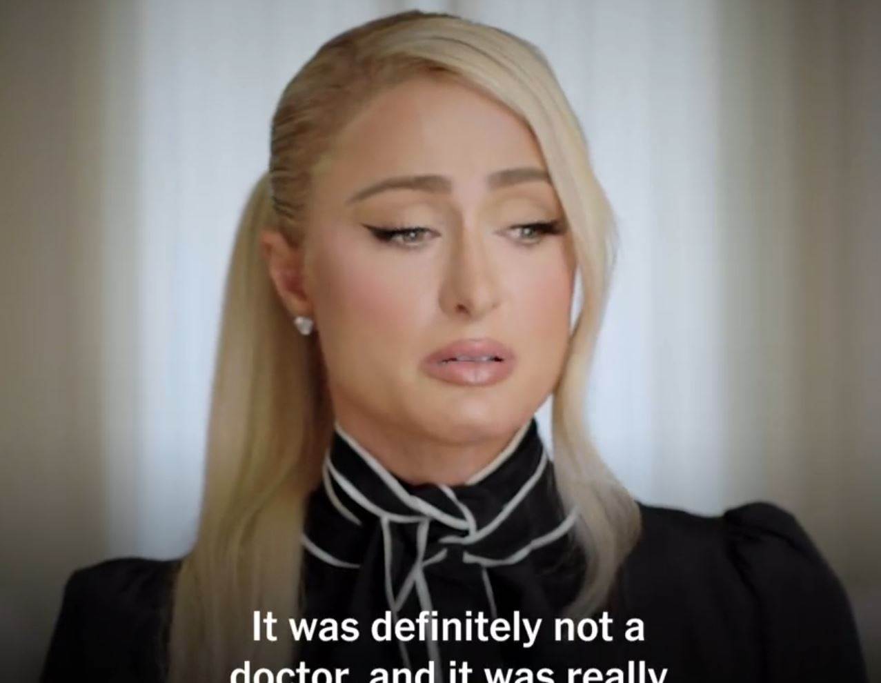  Paris Hilton u suzama je opisala detalje zlostavljanja. 