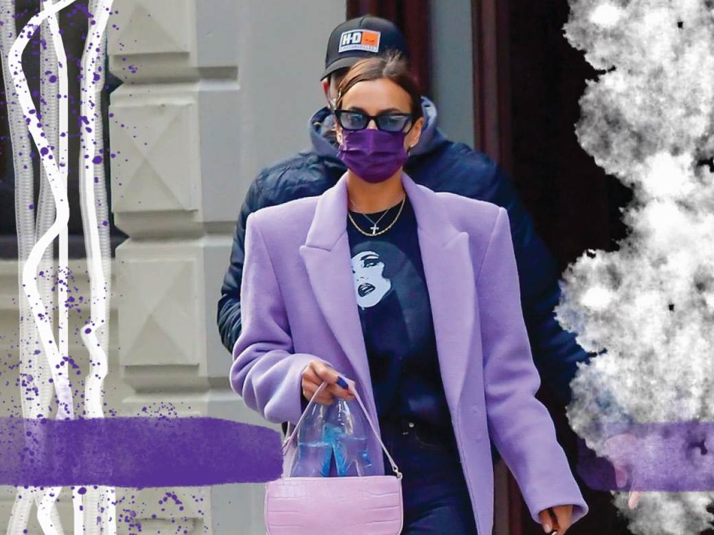  Irina Šajk u lila kaputu kroja koji obično najviše voli da nosi. 