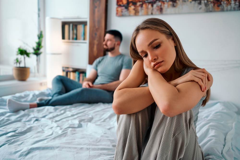  Studije pokazuju da otprilike 10 % žena nikada nije doživelo orgazam, dok 50 % njih ne doživi orgazam tokom polnog odnosa. 