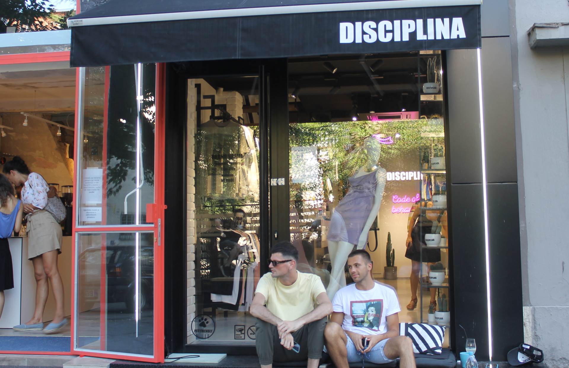  Disciplina prodavnica, Beograd 