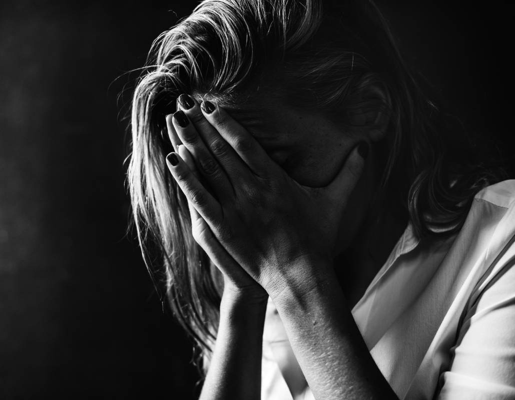  Žene koje imaju postporođajnu depresiju, često se oećaju tužno, bezvoljno, beznadežno. 