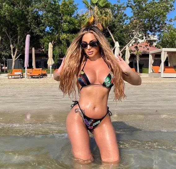 maja berovic poklon za rodjendan