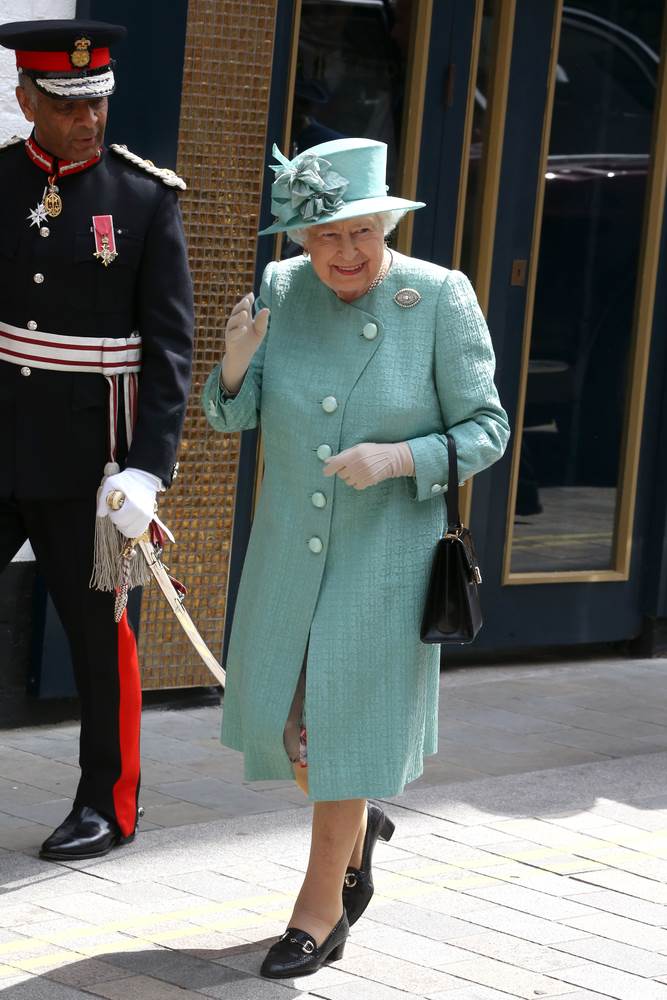 Bizarne navike kraljice Elizabete