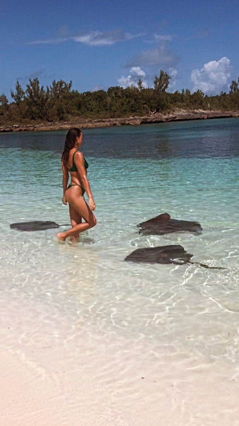 Irina Šajk u kupaćem