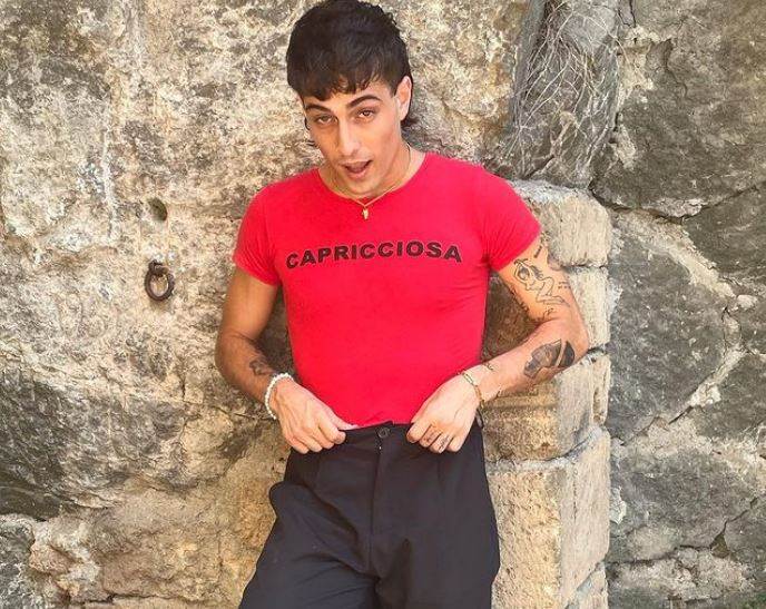Damiano David pozirao go
