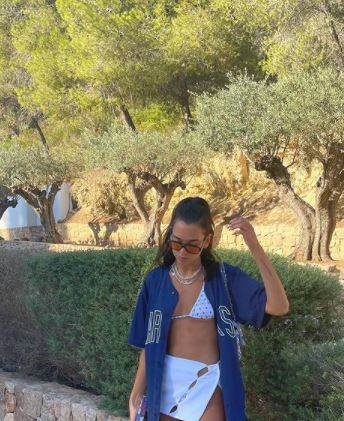 Dua Lipa u minijaturnom bikiniju