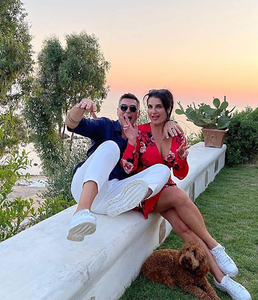 Majka Dua Lipe podigla tri prsta