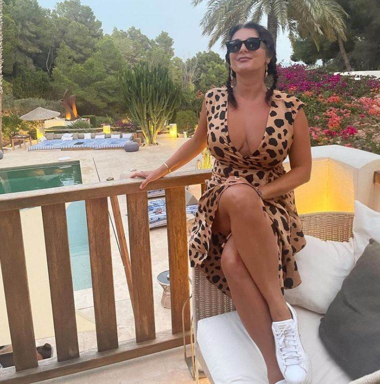 Majka Dua Lipe podigla tri prsta