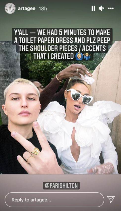 Paris Hilton u venčanici od toalet papira