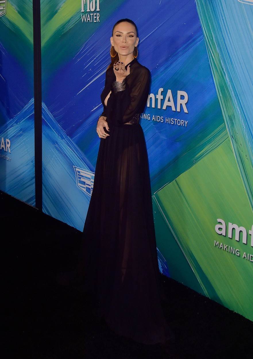 Nina Seničar