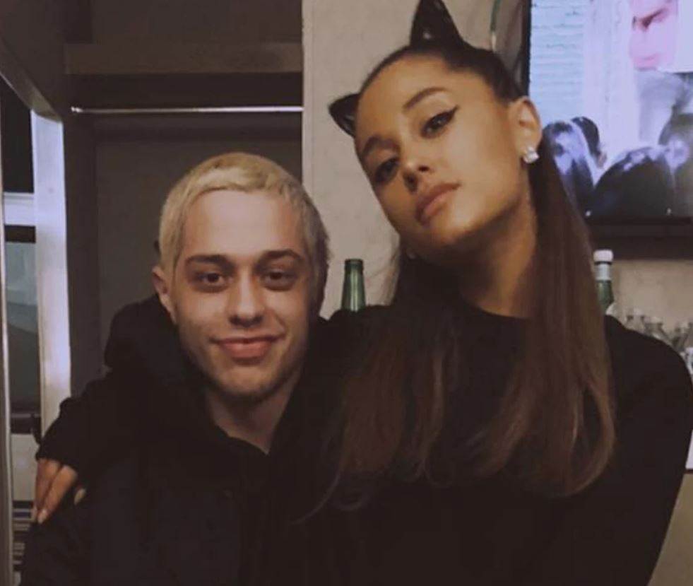 Arijana Grande, Pit Dejvidson