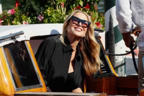 Pevačica Anastasija oduševila izgledom u Veneciji
