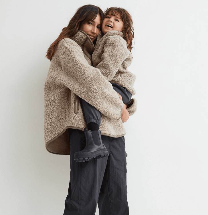 Shearling kaputi su zimski trend