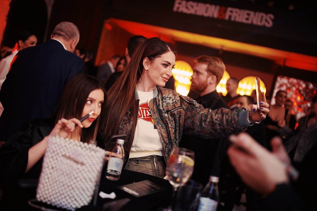 Senidah x Fashion&Friends (2).jpg