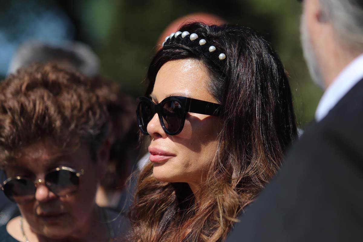 Nikolina Pišek prvi put se oglasila nakon sahrane supruga Vidoja