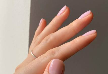 Nail slugging će potpuno preporoditi vaše nokte.