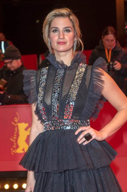 Danica Ćurčić od studentskih dana je započela svoju glumačku karijeru.