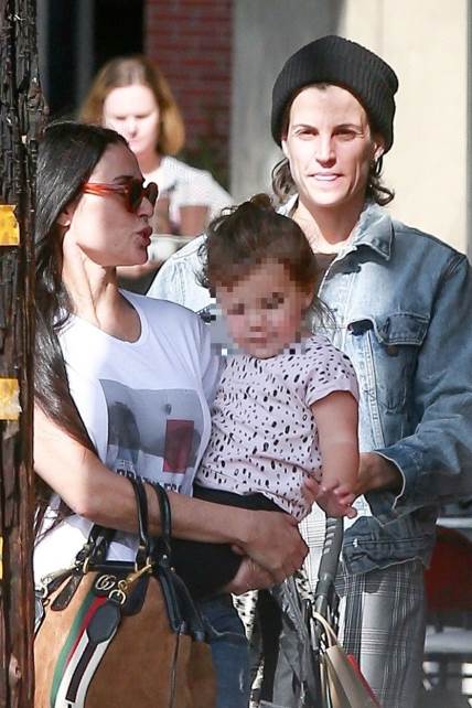 Demi Mur i Maša Mandžuka zajedno su odgajale njenu ćerkicu.