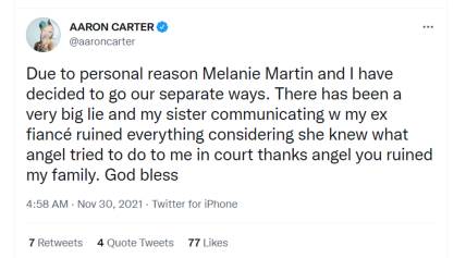 Aron Karter otkrio je na Tviteru da je raskinuo vezu sa verenicom samo nedelju dana nakon porođaja.