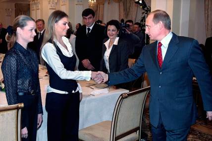 Putinova ljubavnica prvi put u javnosti