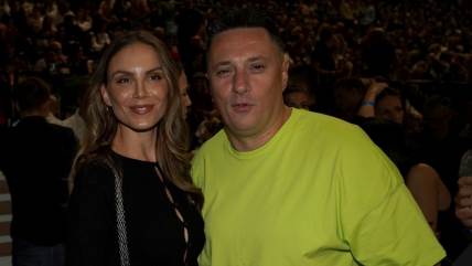 Nina Seničar održala modnu lekciju na Džibonijevom koncertu u Beogradu