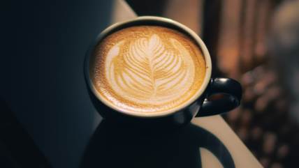 3 signala da preterujete s kafom