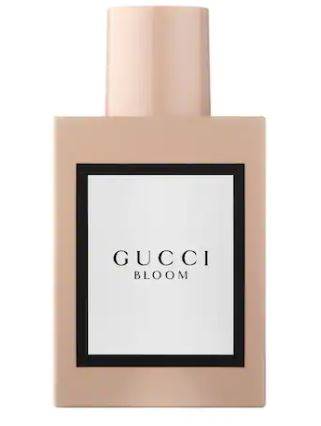 Gucci bloom parfem je ženstven, koketan i mladalački.