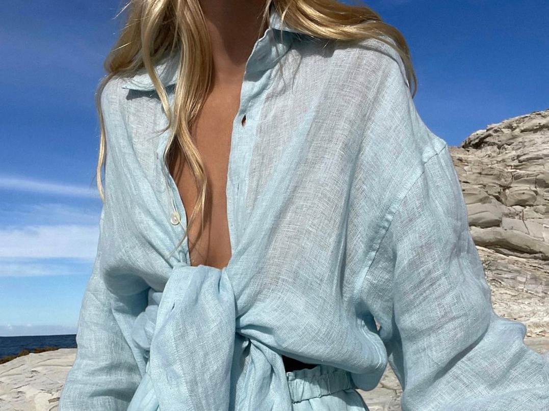 15 outfita za plažu za leto 2022.
