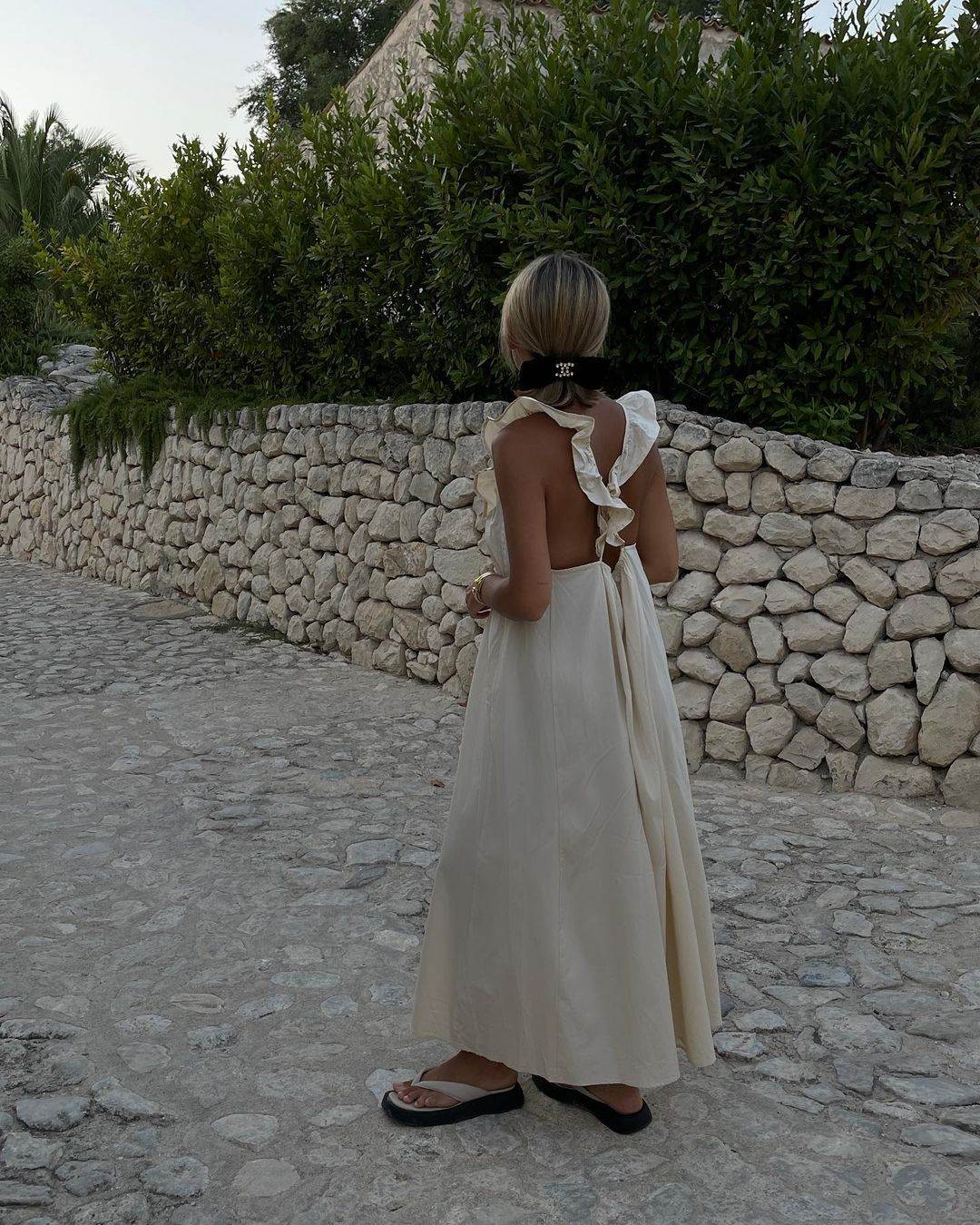 15 outfita za plažu za leto 2022.