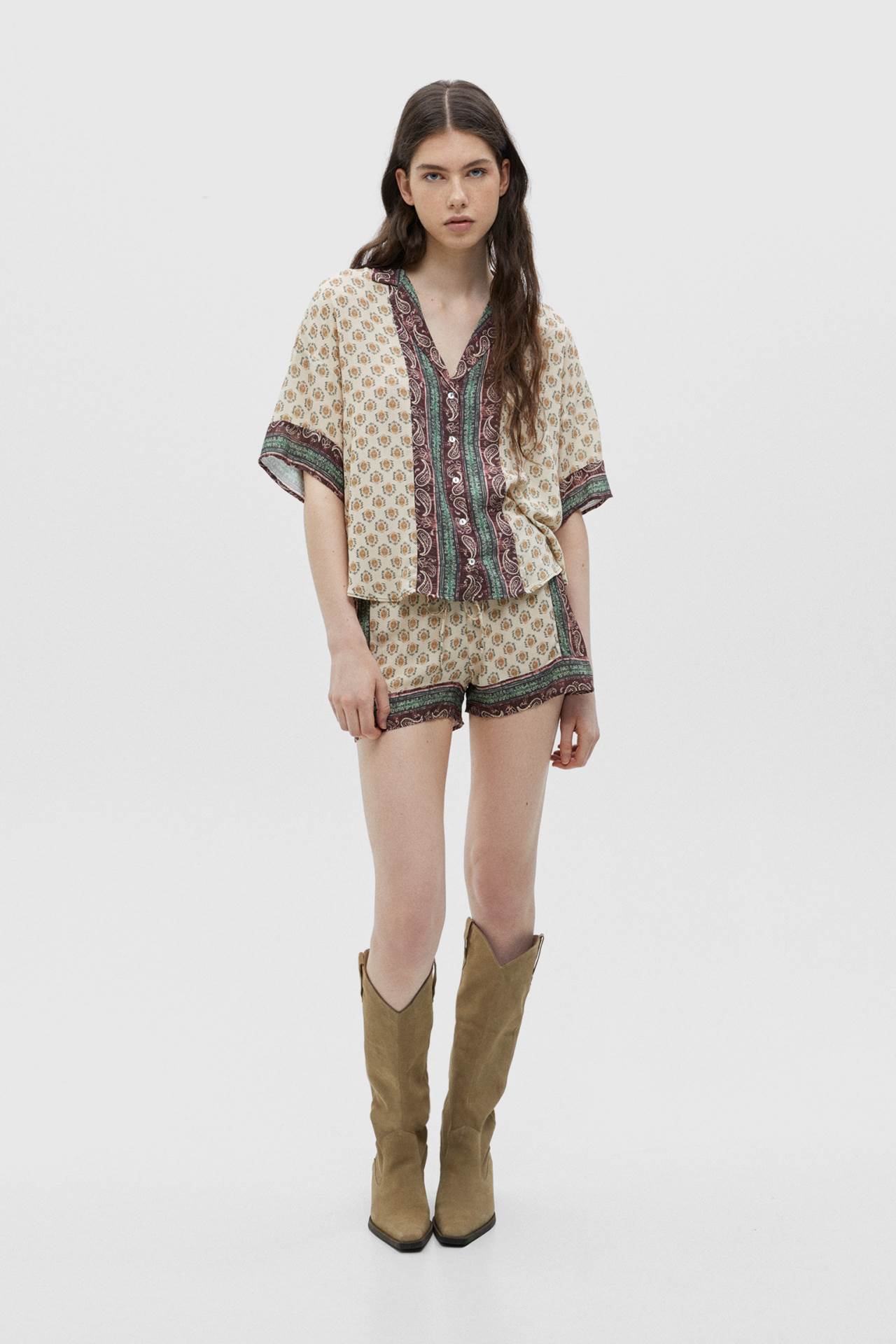 pull bear 2.jpg
