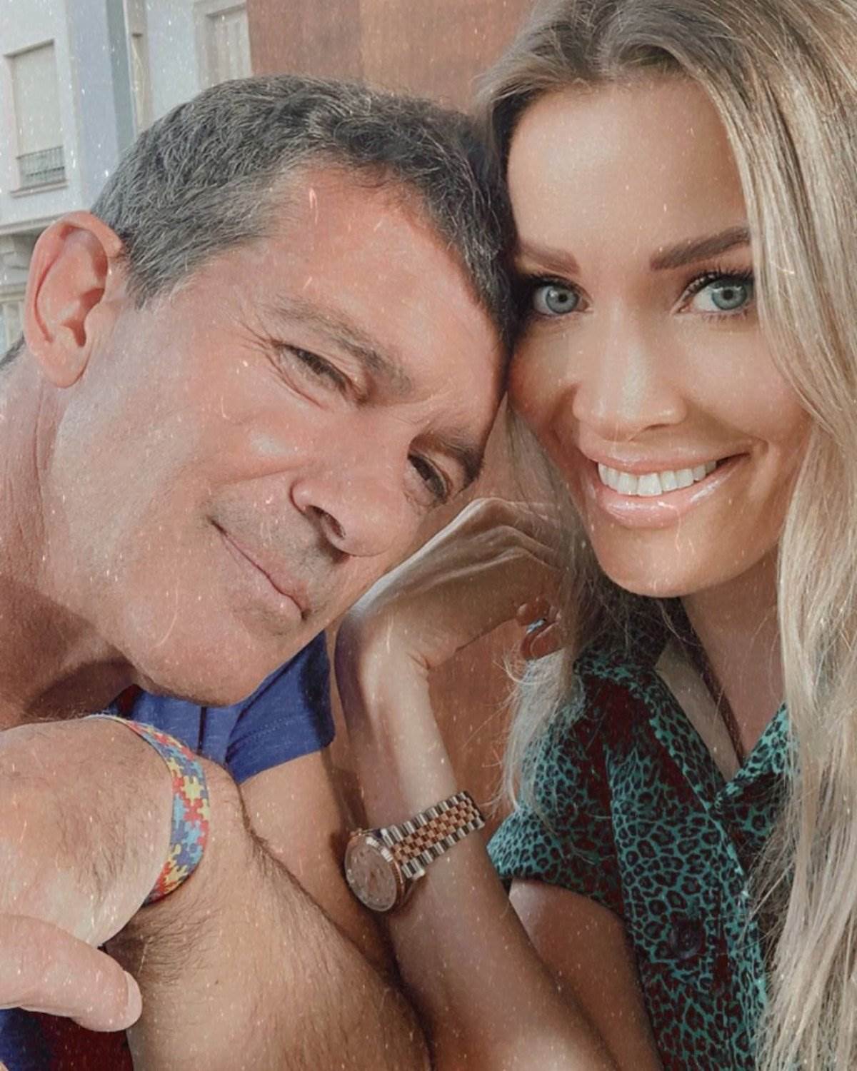 Antonio Banderas sa devojkom