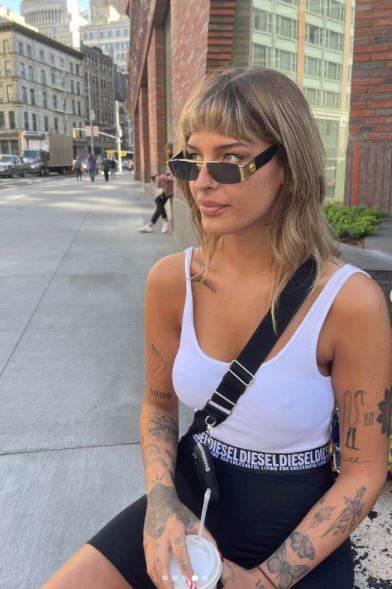 zoi nova frizura