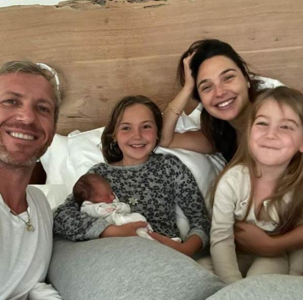gal gadot otkrila na instagramu da se porodila