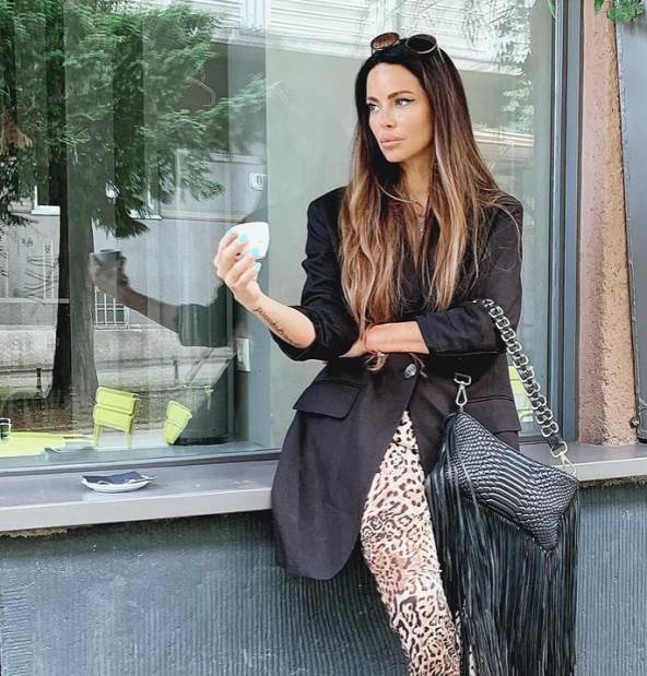 nikolina pisek