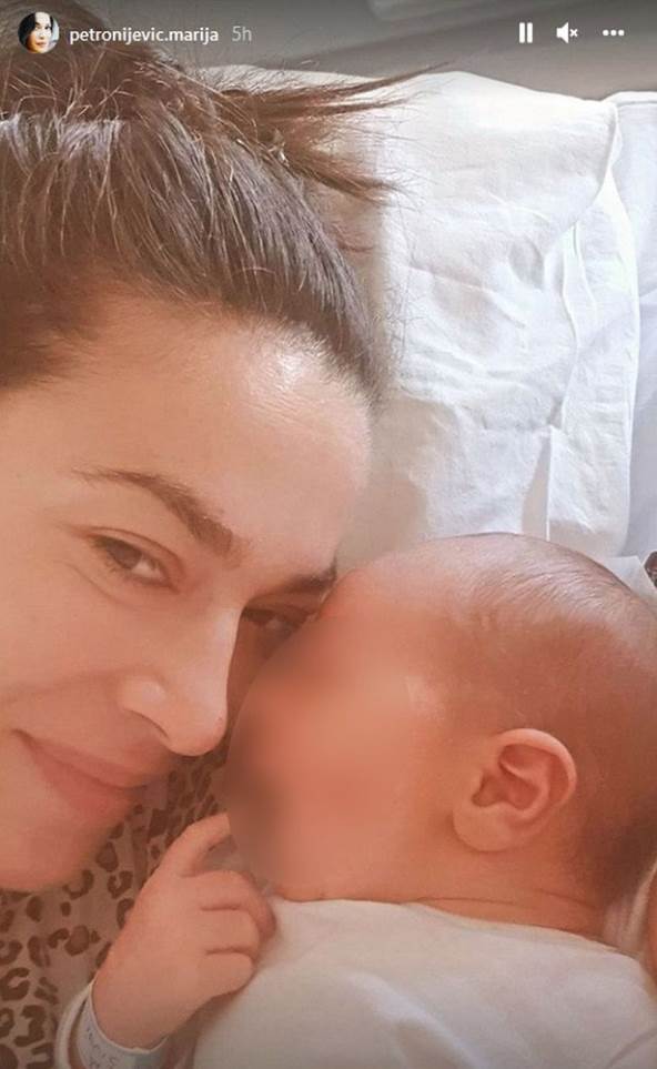 marija petronijevic sa sinom