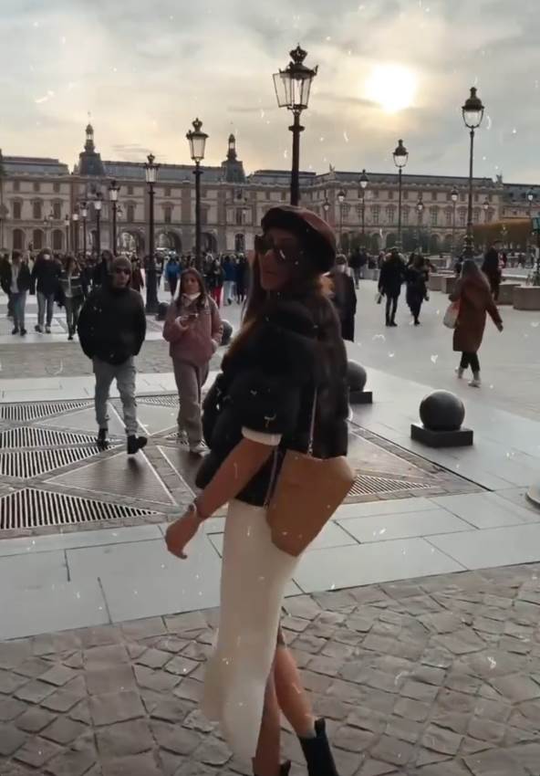 sandra niketic u parizu