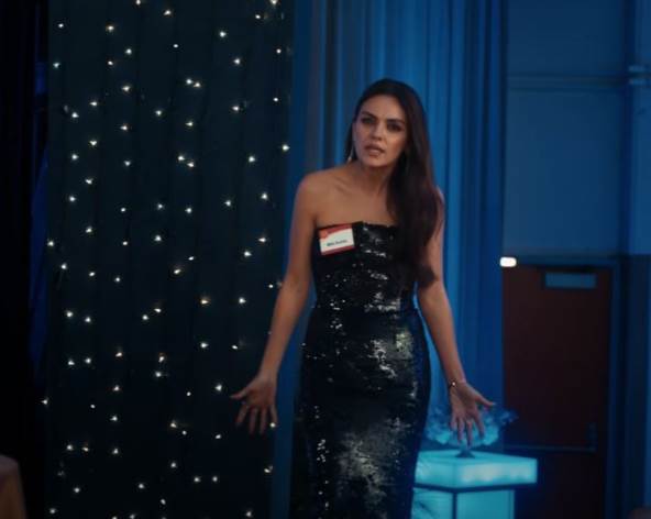 Mila Kunis pojavila se u istoj reklami sa Demi Mur.