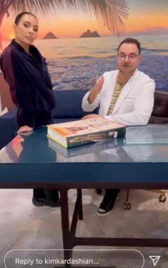 Kim Kardašijan u poseti doktoru zbog svoje kožne bolesti - psorijaze.