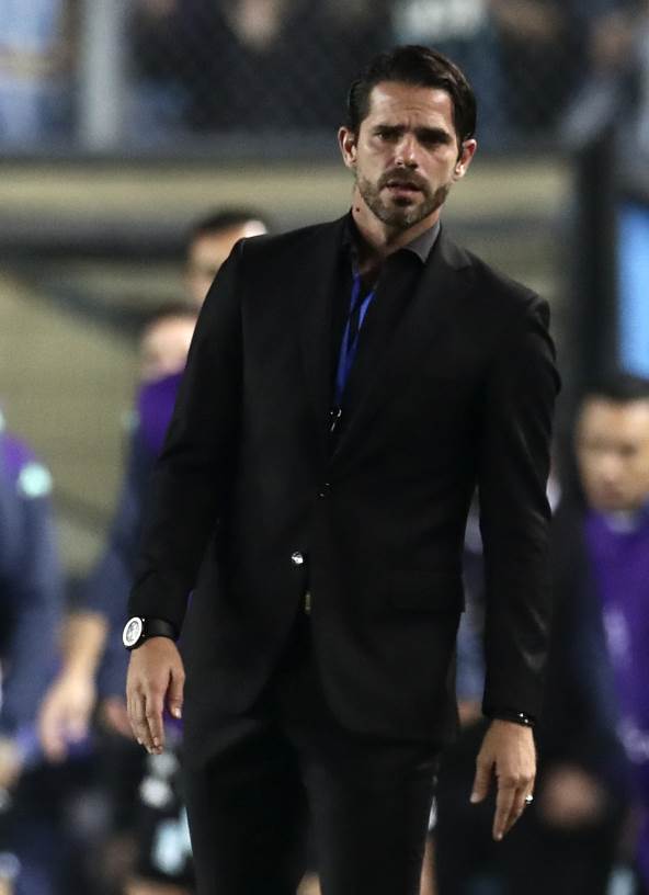 Fernando Gago je prevario ženu sa njenom najbojom drugaricom.